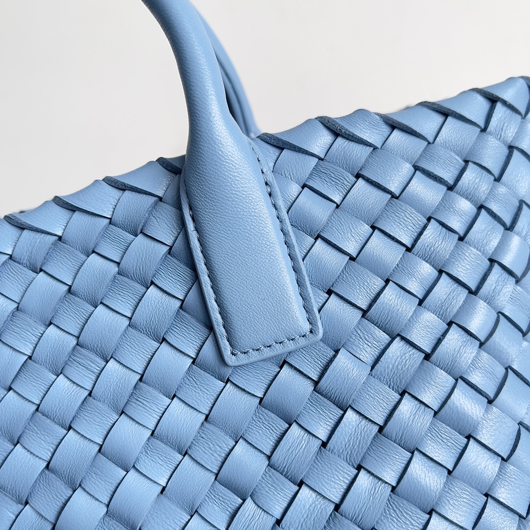 Bottega Veneta Shopping Bags